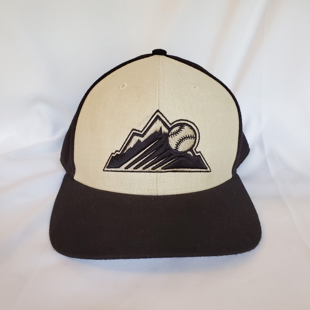 47‎ Brand Black Cream MLB Colorado Rockies Snapback Mountain Logo- Hat Cap
